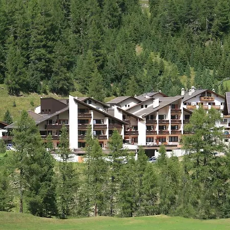 Apartment Alpina *